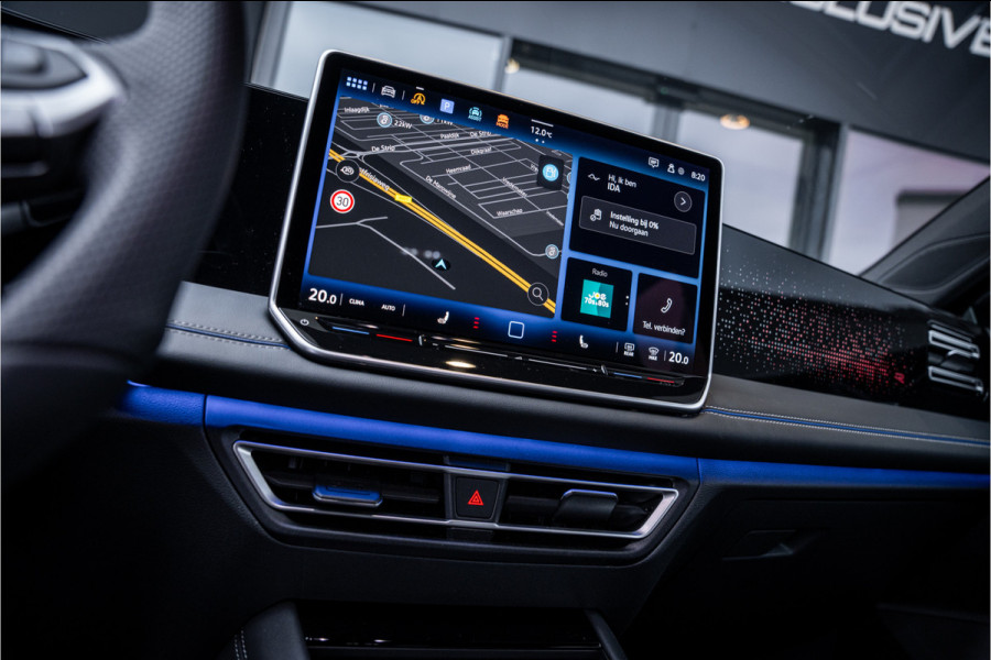 Volkswagen Tiguan 1.5 eTSI R-Line Edition - R Line 150PK | ACC | Massage | Stuurwiel verwarmd