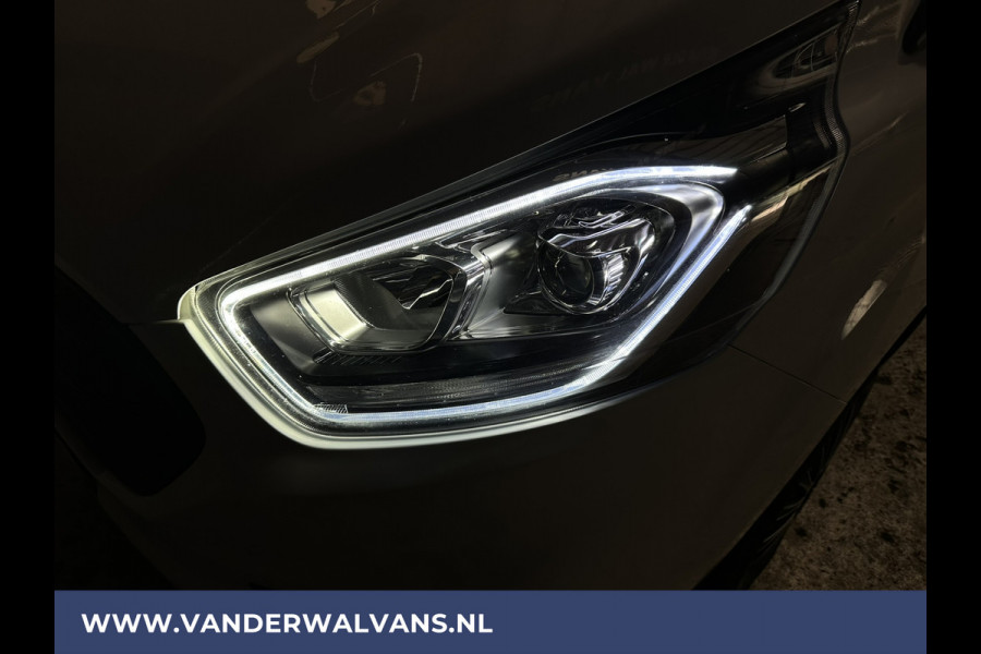 Ford Transit Custom 2.0 TDCI 131pk L2H1 Euro6 Airco | LED | Cruisecontrol | Verwarmde voorruit | Parkeersensoren Bijrijdersbank, 2800kg trekvermogen