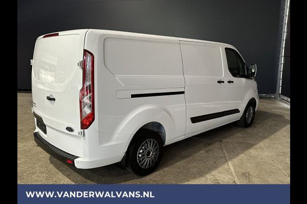 Ford Transit Custom 2.0 TDCI 131pk L2H1 Euro6 Airco | LED | Cruisecontrol | Verwarmde voorruit | Parkeersensoren Bijrijdersbank, 2800kg trekvermogen