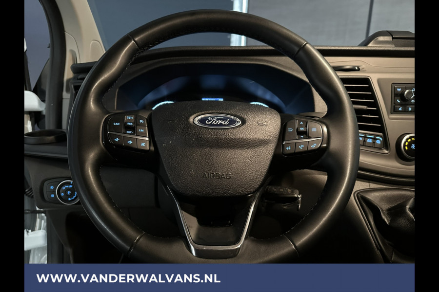 Ford Transit Custom 2.0 TDCI 131pk L2H1 Euro6 Airco | LED | Cruisecontrol | Verwarmde voorruit | Parkeersensoren Bijrijdersbank, 2800kg trekvermogen