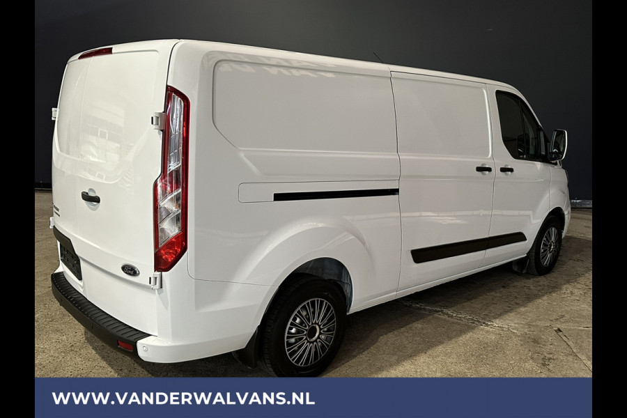 Ford Transit Custom 2.0 TDCI 131pk L2H1 Euro6 Airco | LED | Cruisecontrol | Verwarmde voorruit | Parkeersensoren Bijrijdersbank, 2800kg trekvermogen