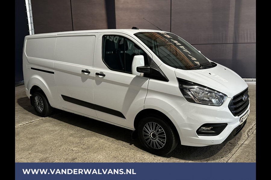 Ford Transit Custom 2.0 TDCI 131pk L2H1 Euro6 Airco | LED | Cruisecontrol | Verwarmde voorruit | Parkeersensoren Bijrijdersbank, 2800kg trekvermogen