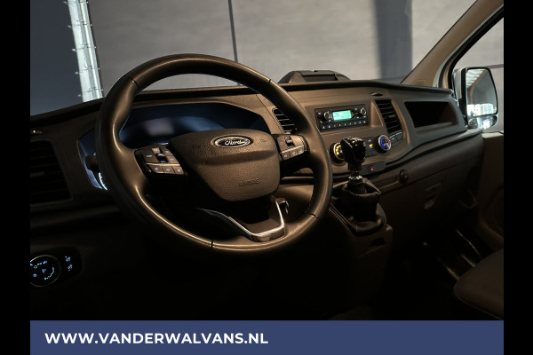 Ford Transit Custom 2.0 TDCI 131pk L2H1 Euro6 Airco | LED | Cruisecontrol | Verwarmde voorruit | Parkeersensoren Bijrijdersbank, 2800kg trekvermogen