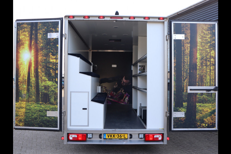 Volkswagen Crafter 35 2.0 TDI 177 pk DSG Verkoopwagen - camper- Foodtruck