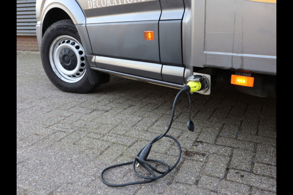Volkswagen Crafter 35 2.0 TDI 177 pk DSG Verkoopwagen - camper- Foodtruck