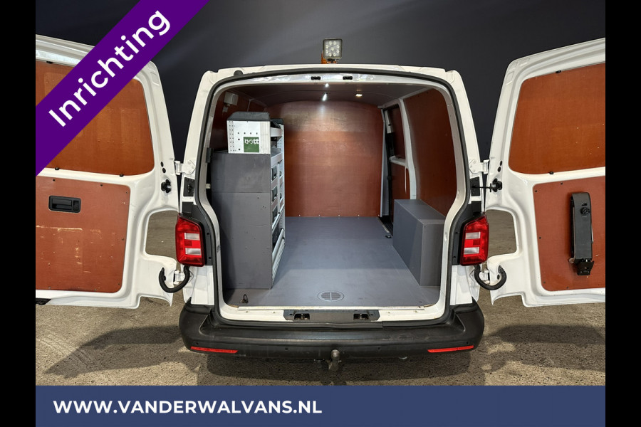 Volkswagen Transporter 2.0 TDI 150pk L2H1 Inrichting Euro6 Airco | Omvormer | Camera | Cruisecontrol | 2500kg Trekhaak Parkeersensoren
