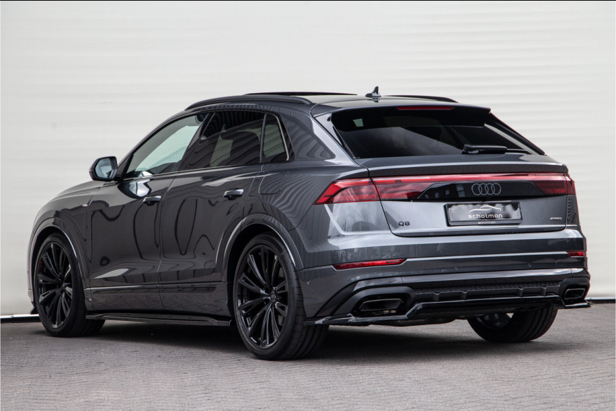 Audi Q8 60 TFSI e quattro Competition Pano, Aero-pack, RS stoelen, Carbon, 23"