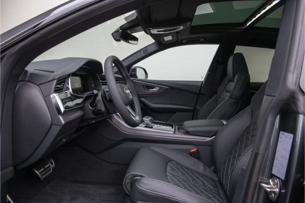 Audi Q8 60 TFSI e quattro Competition Pano, Aero-pack, RS stoelen, Carbon, 23"