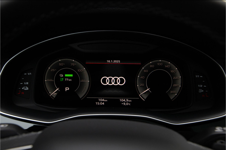 Audi Q8 60 TFSI e quattro Competition Pano, Aero-pack, RS stoelen, Carbon, 23"