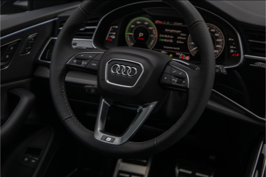 Audi Q8 60 TFSI e quattro Competition Pano, Aero-pack, RS stoelen, Carbon, 23"