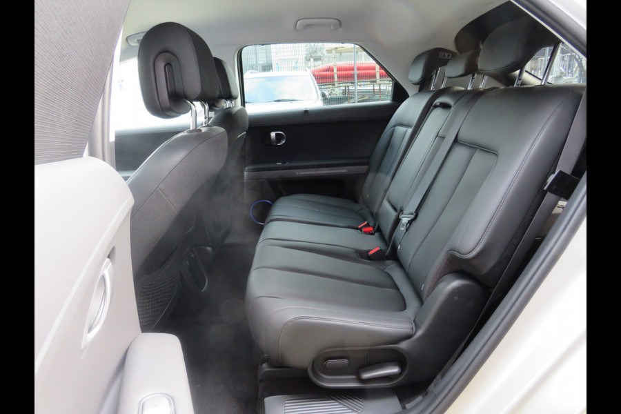 Hyundai IONIQ 5 Lounge AWD 77.4 kWh | 325PK | 1600KG trekgewicht