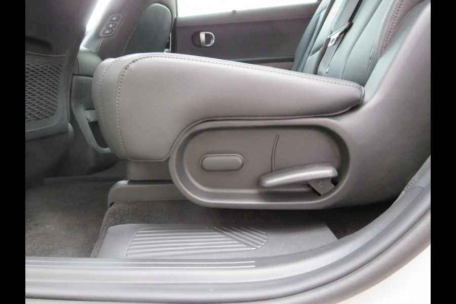 Hyundai IONIQ 5 Lounge AWD 77.4 kWh | 325PK | 1600KG trekgewicht