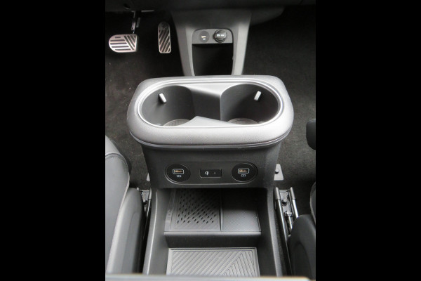 Hyundai IONIQ 5 Lounge AWD 77.4 kWh | 325PK | 1600KG trekgewicht