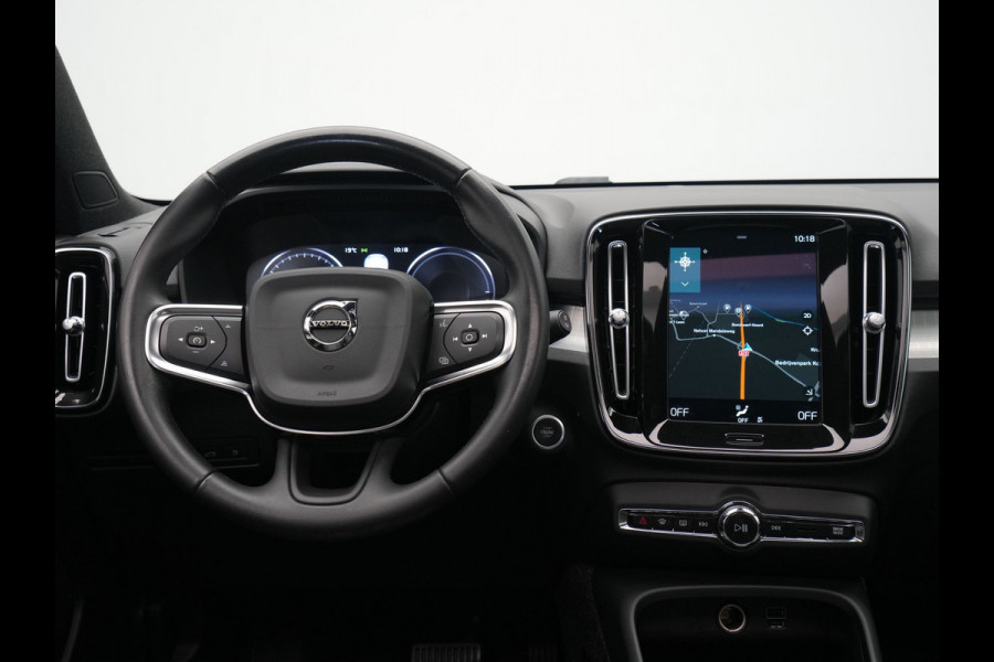 Volvo XC40 1.5 T5 Recharge Inscription Expression Panorama Camera Keyless Cruise 102