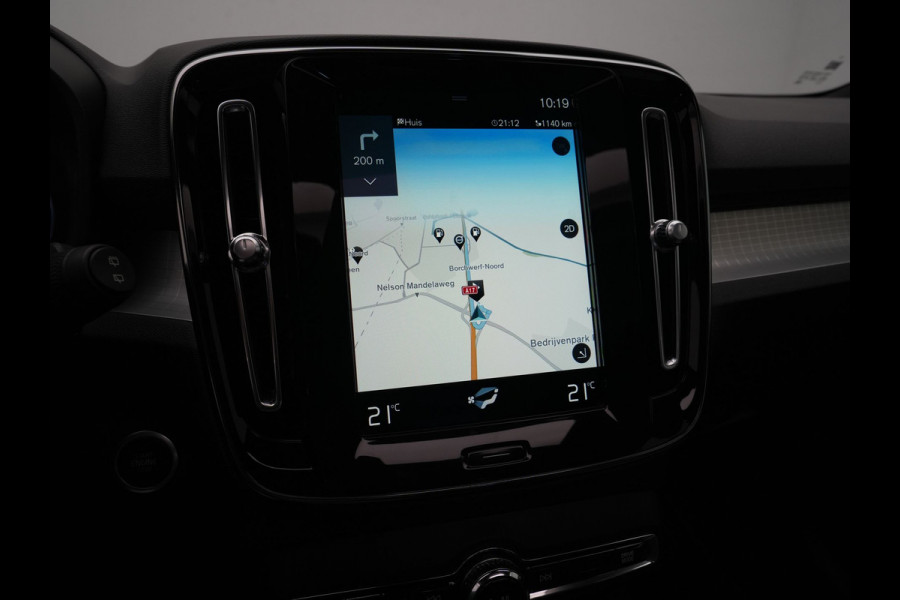 Volvo XC40 1.5 T5 Recharge Inscription Expression Panorama Camera Keyless Cruise 102