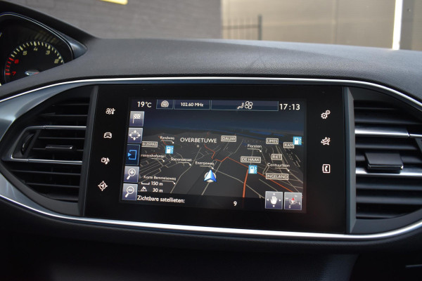 Peugeot 308 1.2 PureTech 130PK Aut. Blue Lease Premium | Pano | Navi | Incl garatie