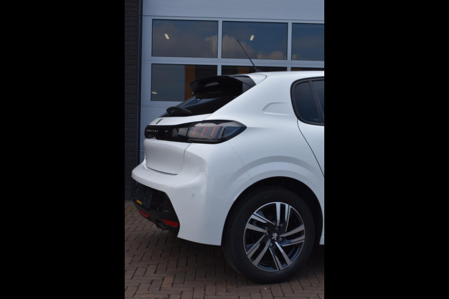 Peugeot 208 1.2 PureTech 100PK Allure Pack | Carplay | Camera | Incl. garantie