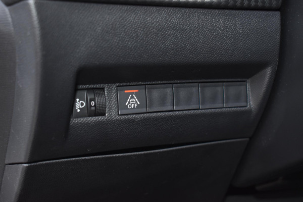 Peugeot 208 1.2 PureTech 100PK Allure Pack | Carplay | Camera | Incl. garantie