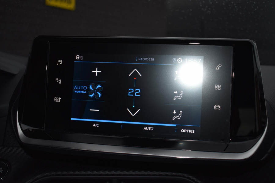 Peugeot 208 1.2 Puretech 100PK Allure Sky | Camera | Panodak | Stoelverwa. | Incl. Garantie