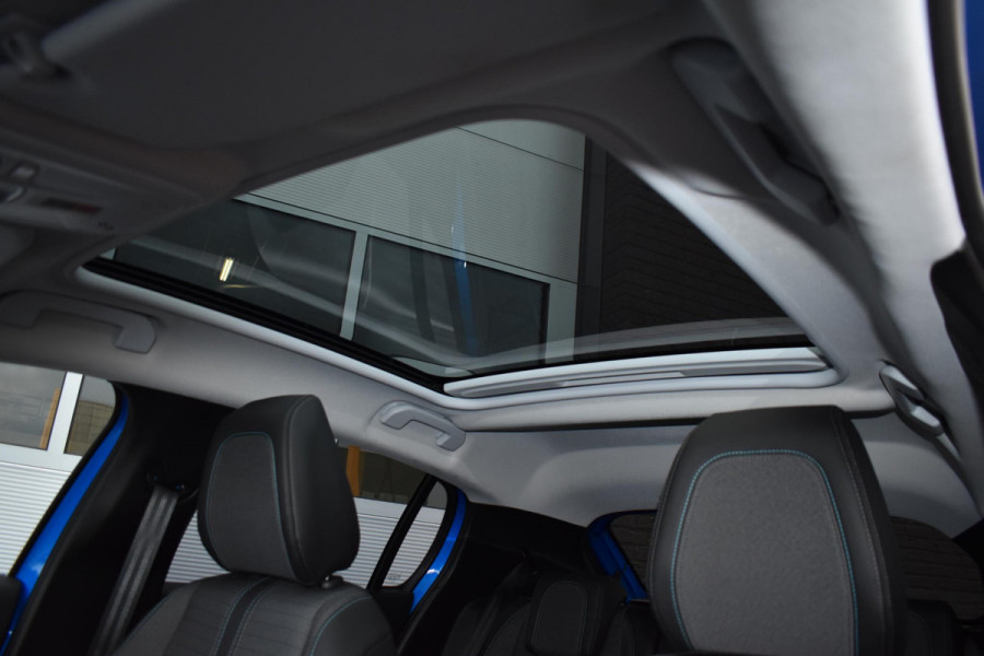 Peugeot 208 1.2 Puretech 100PK Allure Sky | Camera | Panodak | Stoelverwa. | Incl. Garantie