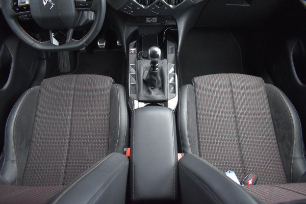 DS DS 3 Crossback 1.2 PureTech 100PK Performance Line+ | Navi | Camera | Incl. garantie