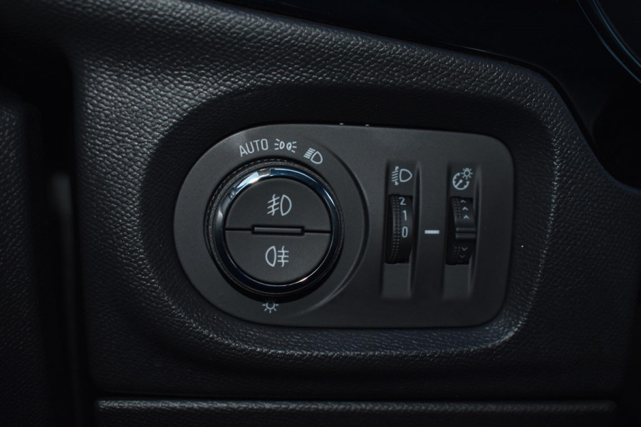 Opel Corsa 1.2 Turbo 100PK Elegance | Camera | Carplay | Panodak | Incl. Garantie