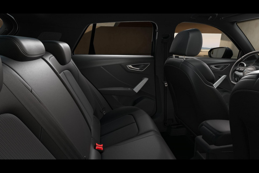 Audi Q2 S edition 35 TFSI 110 kW / 150 pk Hatchback 7 vers stoelverwarming voorin, optiek pakket zwart plus, privacy glass, Audi soundsysteem