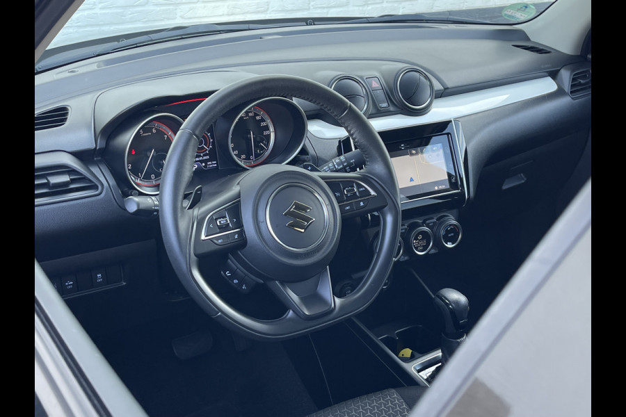 Suzuki Swift 1.0 Stijl | CarPlay | Camera | LED | ACC | Keyless | DAB+