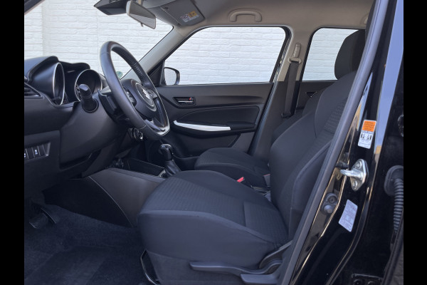 Suzuki Swift 1.0 Stijl | CarPlay | Camera | LED | ACC | Keyless | DAB+