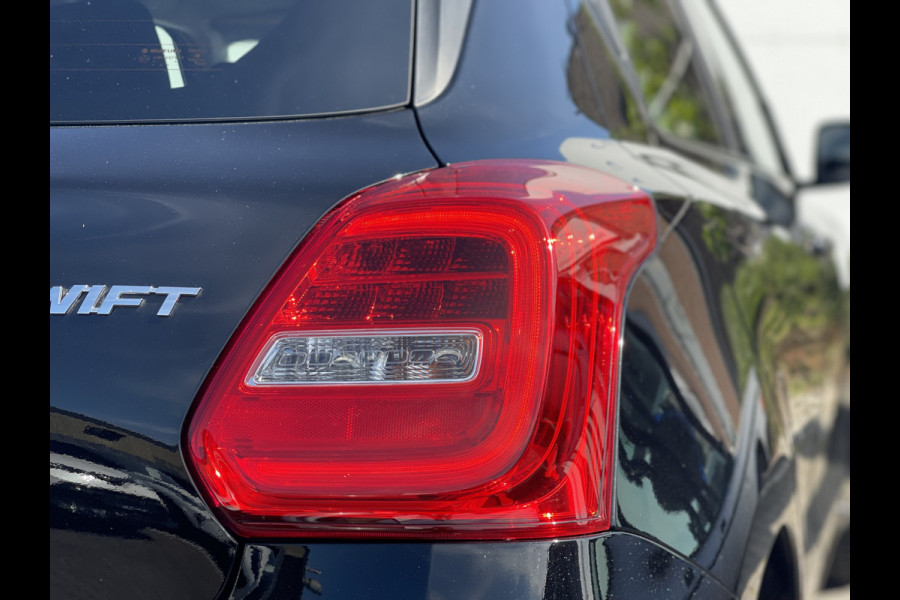 Suzuki Swift 1.0 Stijl | CarPlay | Camera | LED | ACC | Keyless | DAB+