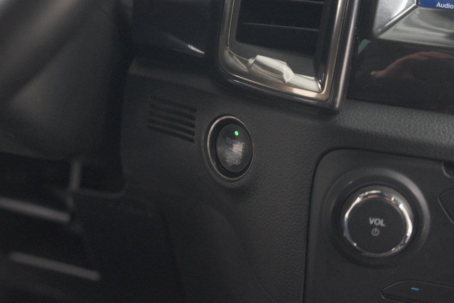 Ford Ranger 2.0 EcoBlue 160 Wildtrak Supercab | Trekhaak | Camera | Apple Carplay | Parkeersensoren