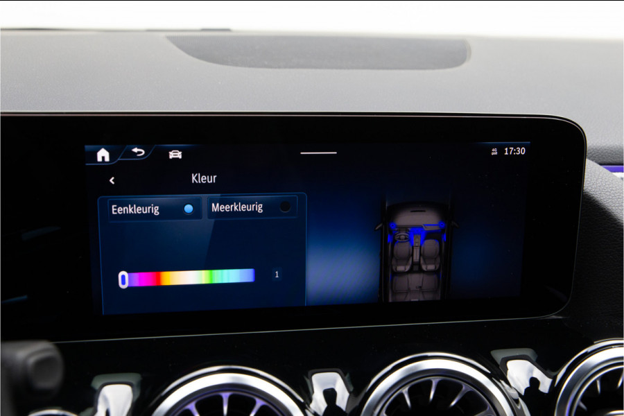 Mercedes-Benz GLA 250 e AMG Line, Key-Less, Hybrid 2024