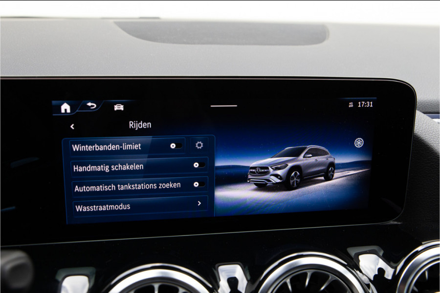 Mercedes-Benz GLA 250 e AMG Line, Key-Less, Hybrid 2024