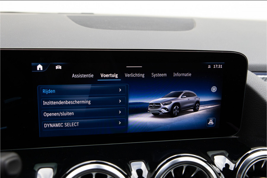 Mercedes-Benz GLA 250 e AMG Line, Key-Less, Hybrid 2024