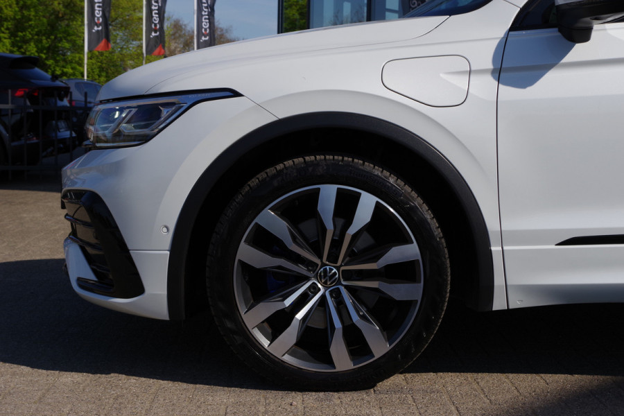 Volkswagen Tiguan 1.4 TSI 245 eHybrid R-Line PHEV BNS+, Panoramadak, Trekhaak, Keyless, Leder, Memory