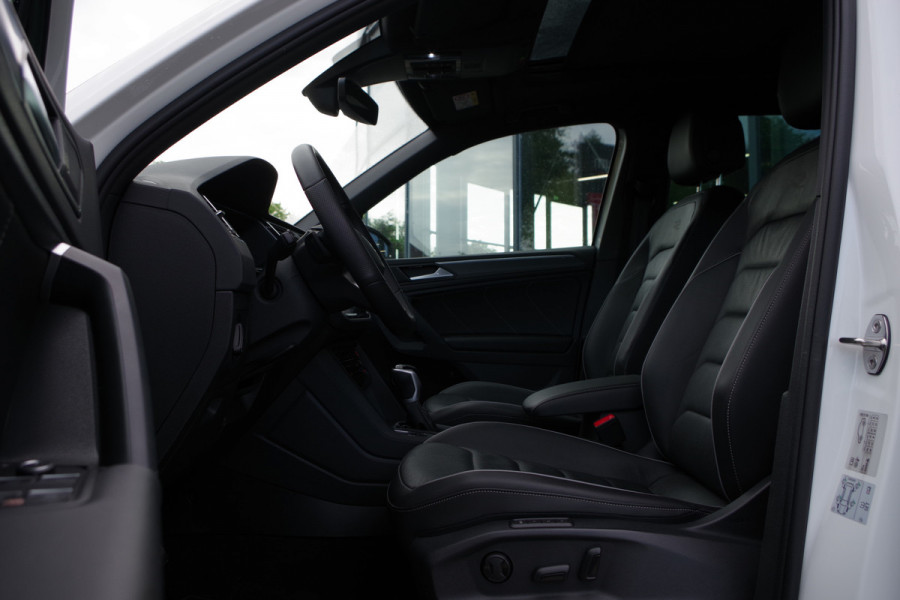 Volkswagen Tiguan 1.4 TSI 245 eHybrid R-Line PHEV BNS+, Panoramadak, Trekhaak, Keyless, Leder, Memory