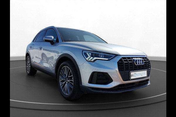 Audi Q3 45 TFSI e S-LINE ** LED, VIRTUAL, PANORAMA, ACC, 19-inch LMV, STANDKACHEL ** 1e EIG - UNFALLFREI ** ** INFORMEER OOK NAAR ONZE AANTREKKELIJKE FINANCIAL-LEASE TARIEVEN **
