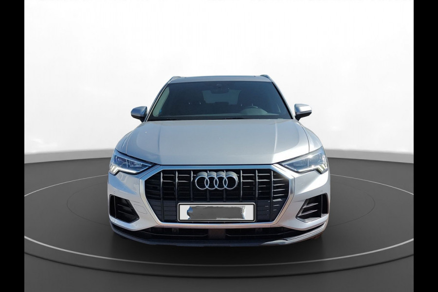 Audi Q3 45 TFSI e S-LINE ** LED, VIRTUAL, PANORAMA, ACC, 19-inch LMV, STANDKACHEL ** 1e EIG - UNFALLFREI ** ** INFORMEER OOK NAAR ONZE AANTREKKELIJKE FINANCIAL-LEASE TARIEVEN **