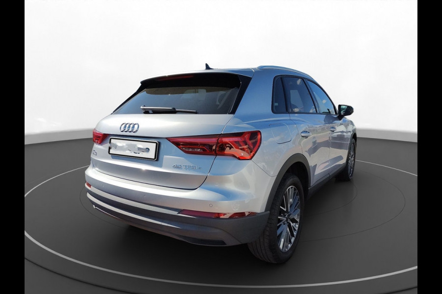 Audi Q3 45 TFSI e S-LINE ** LED, VIRTUAL, PANORAMA, ACC, 19-inch LMV, STANDKACHEL ** 1e EIG - UNFALLFREI ** ** INFORMEER OOK NAAR ONZE AANTREKKELIJKE FINANCIAL-LEASE TARIEVEN **