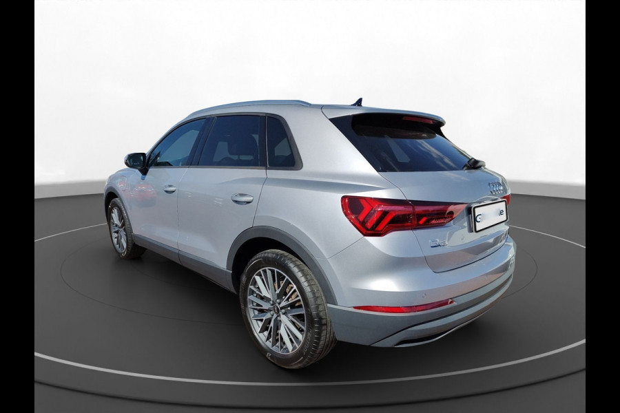 Audi Q3 45 TFSI e S-LINE ** LED, VIRTUAL, PANORAMA, ACC, 19-inch LMV, STANDKACHEL ** 1e EIG - UNFALLFREI ** ** INFORMEER OOK NAAR ONZE AANTREKKELIJKE FINANCIAL-LEASE TARIEVEN **