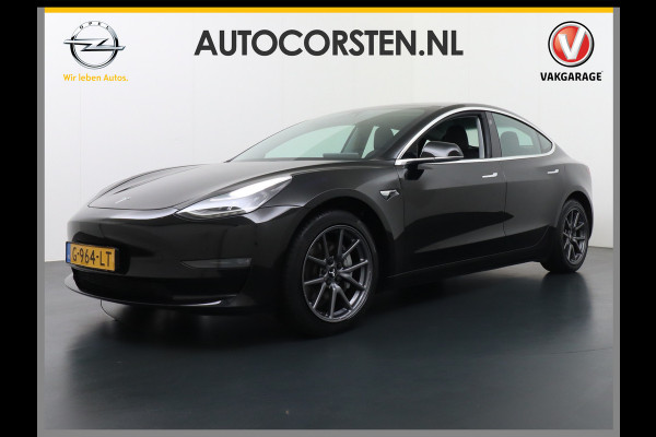 Tesla Model 3 Long Range 75kWh 463PK 18" FSD-Full Self Driving Computer-3 Premium Audio 4wd AutoPilot Panoramadak Camera's Leer Adaptive-Cruis Stoel en achterbank verwarming Electr.Stoelen+Memory+Easy-Entry WiFi Origineel Nederlandse auto Grootste accu Tot 16,5kwh thuis laden. Accu/Motor Garantie tot 29-10-2027 max 192.000km