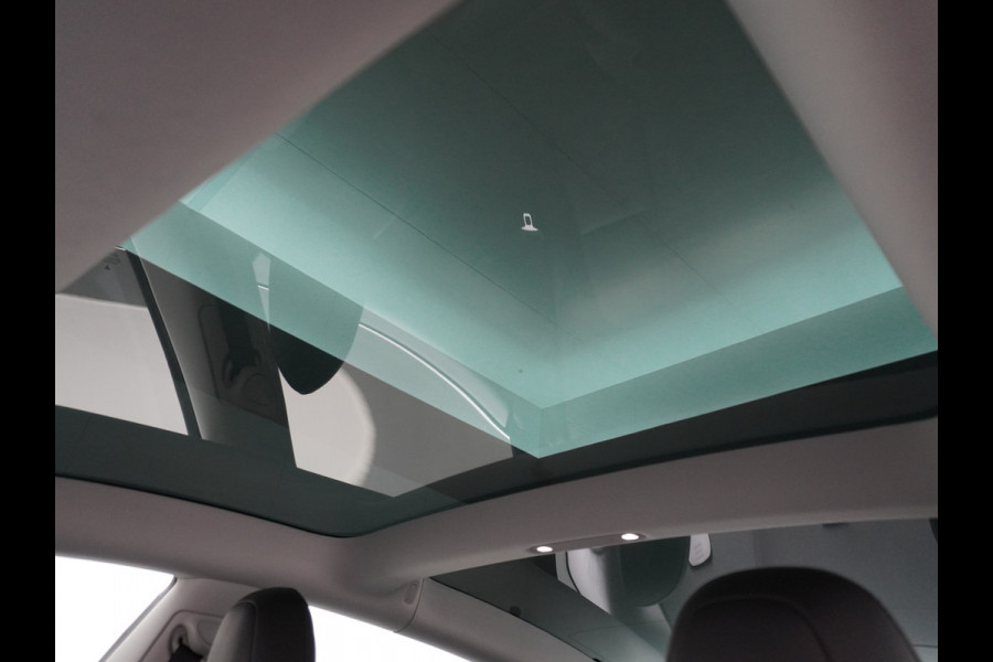 Tesla Model 3 Long Range 75kWh 463PK 18" FSD-Full Self Driving Computer-3 Premium Audio 4wd AutoPilot Panoramadak Camera's Leer Adaptive-Cruis Stoel en achterbank verwarming Electr.Stoelen+Memory+Easy-Entry WiFi Origineel Nederlandse auto Grootste accu Tot 16,5kwh thuis laden. Accu/Motor Garantie tot 29-10-2027 max 192.000km