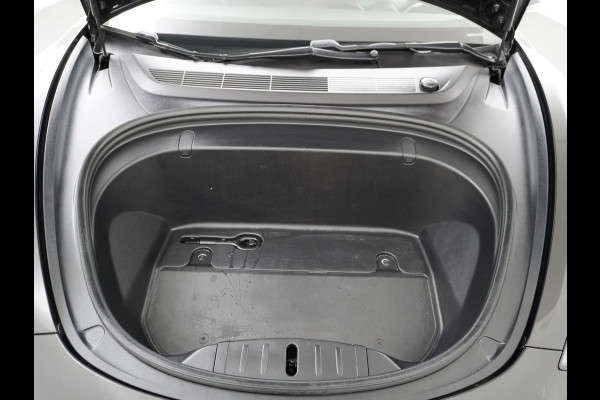 Tesla Model 3 Long Range 75kWh 463PK 18" FSD-Full Self Driving Computer-3 Premium Audio 4wd AutoPilot Panoramadak Camera's Leer Adaptive-Cruis Stoel en achterbank verwarming Electr.Stoelen+Memory+Easy-Entry WiFi Origineel Nederlandse auto Grootste accu Tot 16,5kwh thuis laden. Accu/Motor Garantie tot 29-10-2027 max 192.000km
