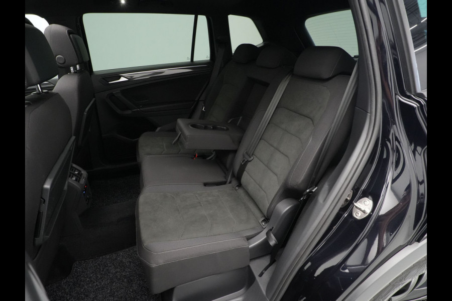 Volkswagen Tiguan Allspace 1.5 TSI 150pk DSG Highline R-Line Trekhaak Panorama Stoelverwarming Camera 235