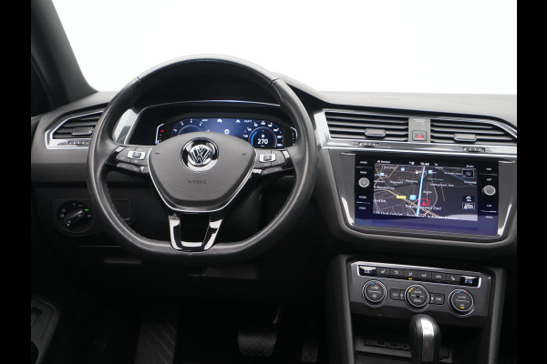Volkswagen Tiguan Allspace 1.5 TSI 150pk DSG Highline R-Line Trekhaak Panorama Stoelverwarming Camera 235