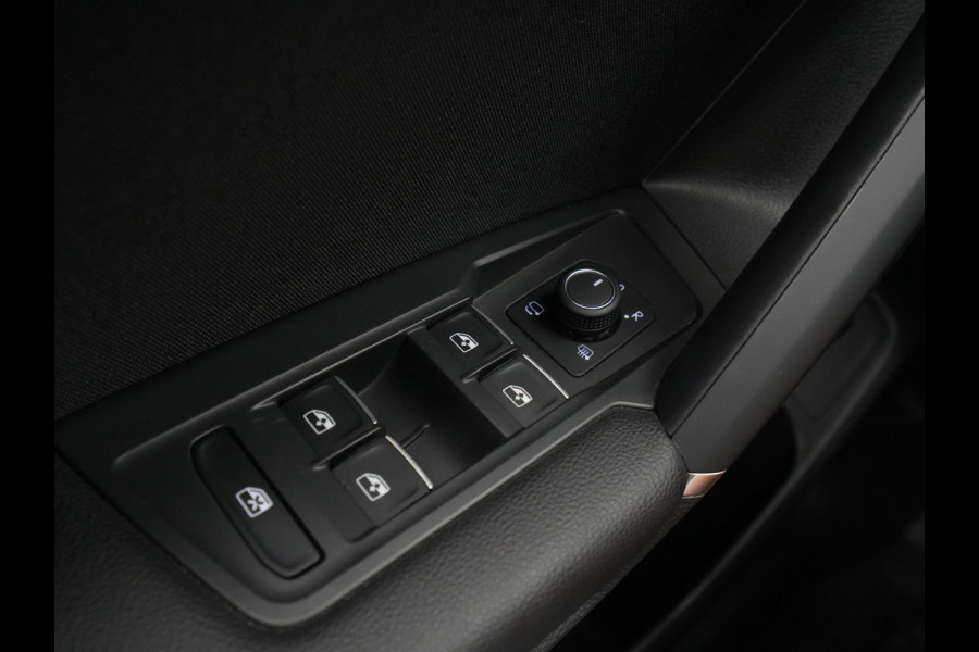 Volkswagen Tiguan Allspace 1.5 TSI 150pk DSG Highline R-Line Trekhaak Panorama Stoelverwarming Camera 235