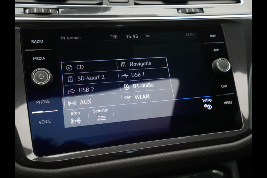 Volkswagen Tiguan Allspace 1.5 TSI 150pk DSG Highline R-Line Trekhaak Panorama Stoelverwarming Camera 235