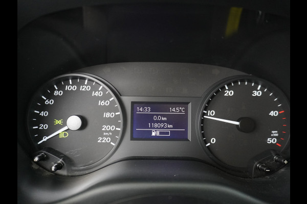 Mercedes-Benz Vito 111CDI 115pk Lang L2H1 3-zits Imperiaal Airco Licht-/regensensor Bluetooth Elek.ramen Zijwind assistent Betonplexvloer Wandkasten Achterdeuren Functional 2.000kg trekvermogen! 1e Eigenaar Euro 6 Origineel Nederlands geleverd.