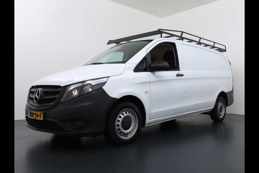 Mercedes-Benz Vito 111CDI 115pk Lang L2H1 3-zits Imperiaal Airco Licht-/regensensor Bluetooth Elek.ramen Zijwind assistent Betonplexvloer Wandkasten Achterdeuren Functional 2.000kg trekvermogen! 1e Eigenaar Euro 6 Origineel Nederlands geleverd.