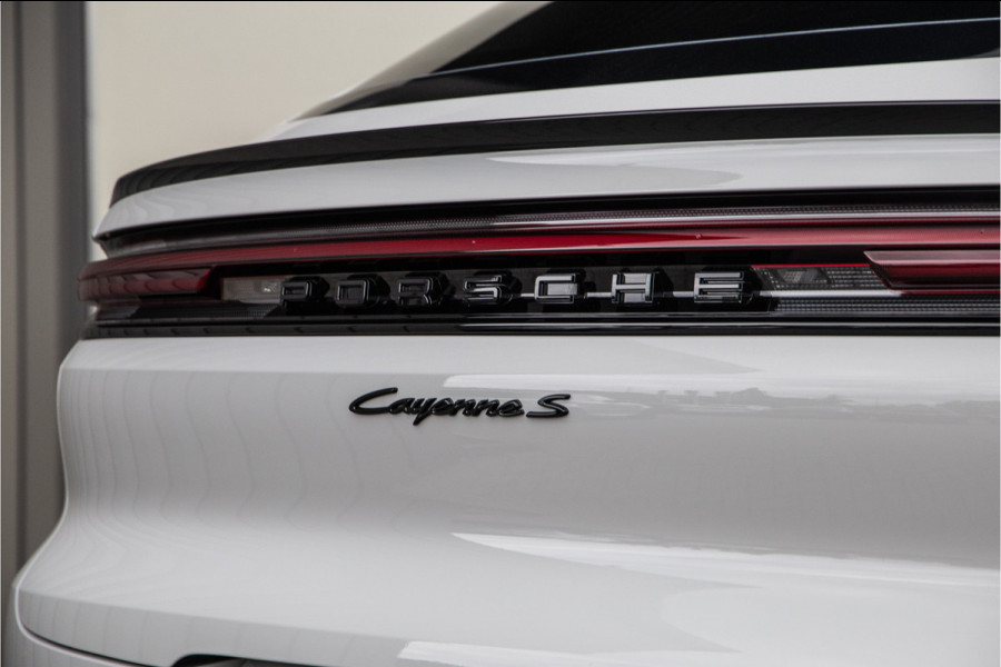 Porsche Cayenne Coupé 3.0 S E-Hybrid 520pk Sport-Design, Bose, Sportstoelen, Passenger Display, Adaptive Cruise, 2025